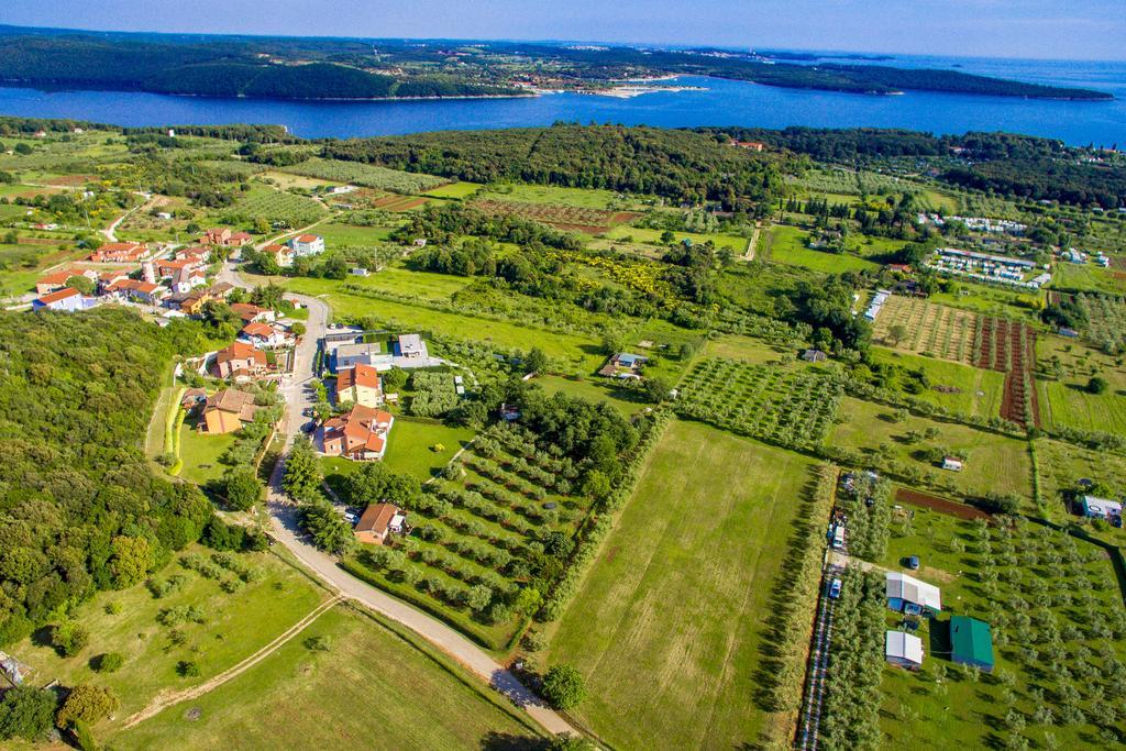 Sun Garden Premium Apartments Врсар Екстер'єр фото